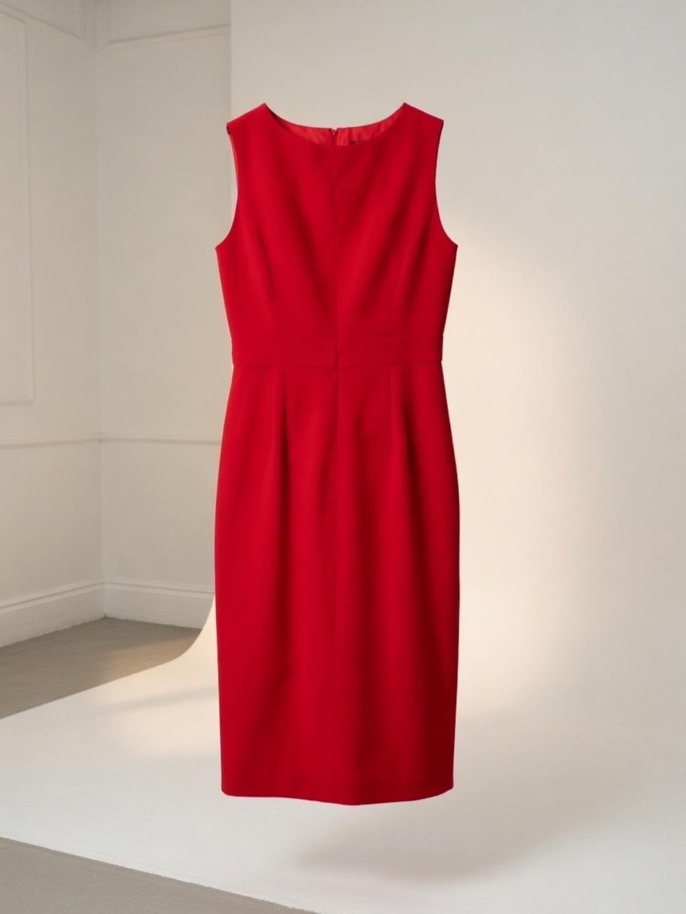 Calvin Klein Classic Red Sleeveless Sheath Dress